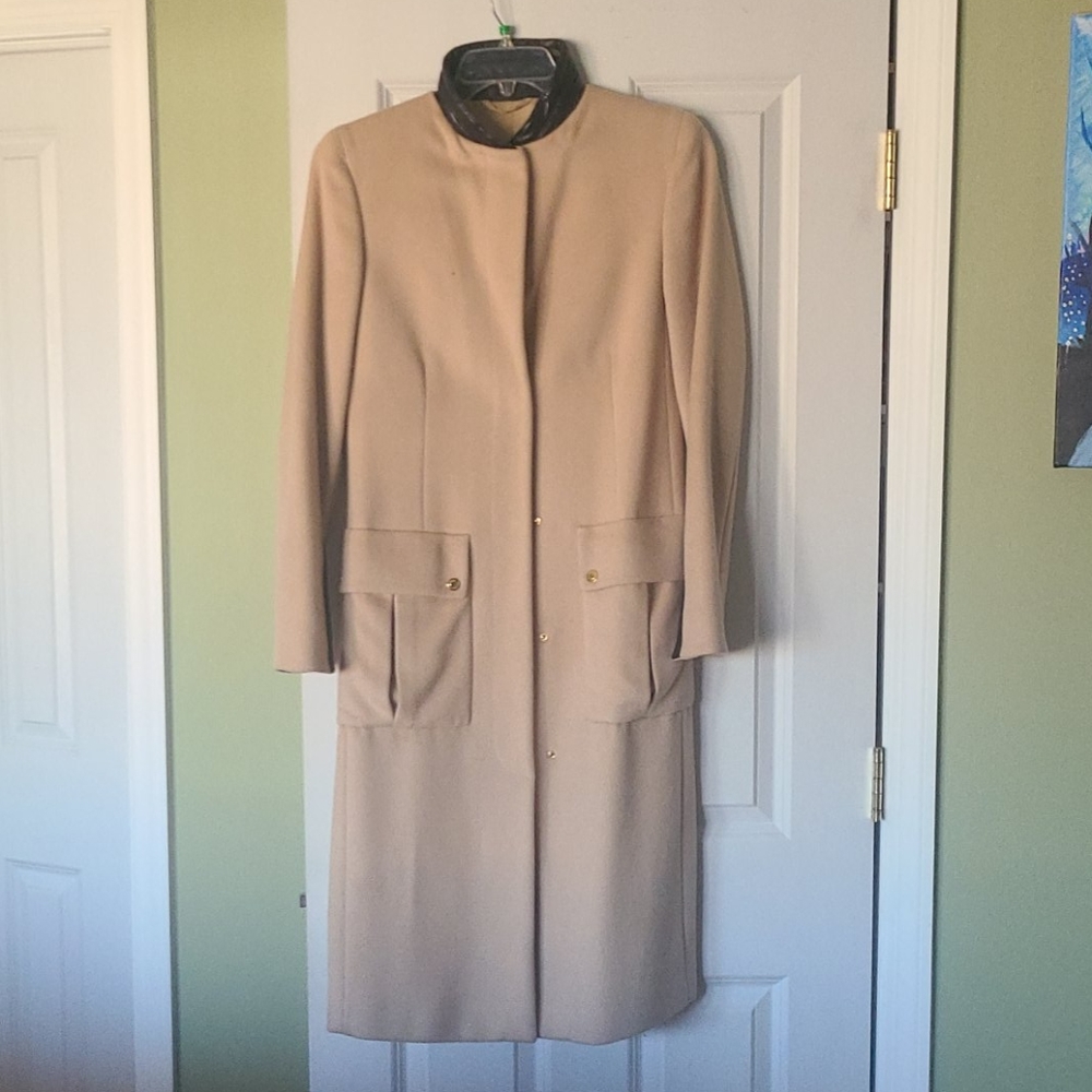 Gucci wool coat size 42
